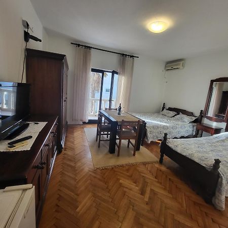 Studio Apartman Sa Pogledom Na More Meljine Exterior foto