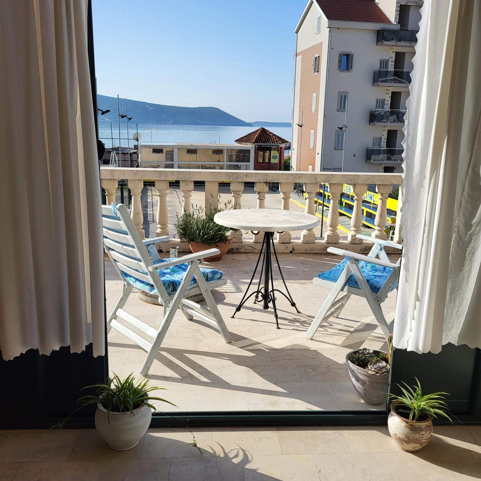 Studio Apartman Sa Pogledom Na More Meljine Exterior foto